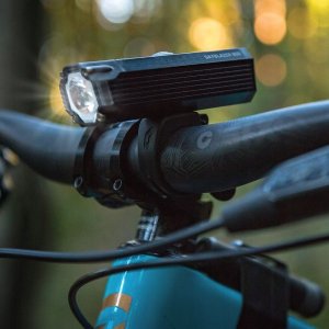 Blackburn Zestaw lampki BLACKBURN DAYBLAZER przód 1000 lumenów, tył 65 lumenów (NEW) 4