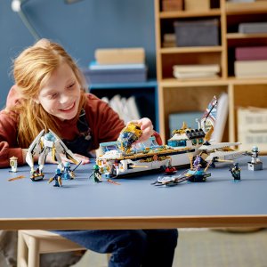 LEGO  Ninjago Pływająca Perła (71756) 2