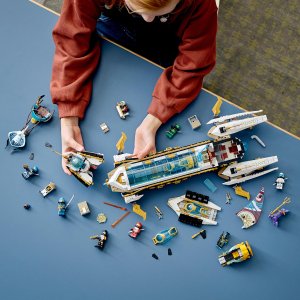 LEGO  Ninjago Pływająca Perła (71756) 3