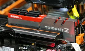 Pamięć G.Skill Trident Z, DDR4, 8 GB, 4266MHz, CL19 (F4-4266C19D-8GTZ) 10