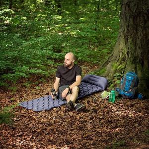 Nils Extreme NC4006 SZARY MATA TURYSTYCZNA Z POMPKĄ NILS CAMP 3