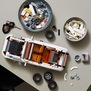 LEGO Creator Expert Porsche 911 (10295) 3