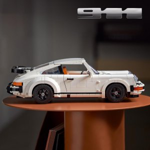 LEGO Creator Expert Porsche 911 (10295) 6