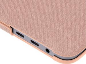 Etui Incase Hardshell Testurizzato 16" Różowy 3