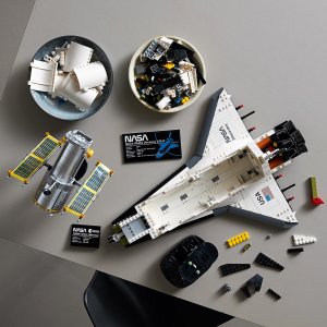LEGO Icons Creator Expert Wahadłowiec Discovery NASA (10283) 6
