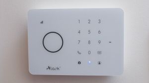 Lark Centralka Smart Home Security 5