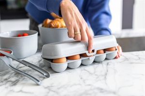 Koziol Pojemnik na jajka Eggs To Go biały 3179525 5
