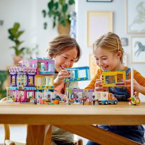 LEGO Friends Budynki przy głównej ulicy (41704) 3