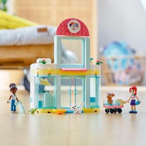 LEGO Friends Klinika dla zwierzątek (41695) 3