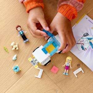 LEGO Friends Karetka kliniki dla zwierzątek (41694) 4