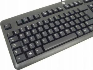 art. poleasingowy HP Klawiatura KU-1156 USB Biurowa Czarna QWERTY +Naklejki 2