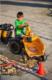 Falk FALK Traktor Case IH Backhoe Pomarańczowy z Przyczepką Ruchoma Łyżka od 3 Lat 5