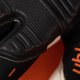 Uhlsport Rękawice bramkarskie Speed Contact Absolutgrip Reflex czarne 101126201 9,5 4