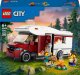 LEGO City Wakacyjny kamper pełen przygód (60454) 1