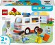 LEGO Duplo Karetka z kierowcą (10447) 1