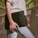Etui Incase Incase Crosstown Sleeve with Woolenex - Pokrowiec z kieszenią MacBook Pro 14" (M4/M3/M2/M1/2024-2021) (Black) 12