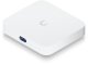 Zapora sieciowa Ubiquiti UniFi Cloud Gateway with a 2
