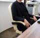 Krzesło biurowe Pako Fotel biurowy z podnóżkiem biały 15