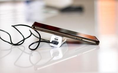 Jaki powerbank 20000 mAh wybrać? Na ile ładowań wystarczy? Jaki powerbank 20000 mAh wybrać? Na ile ładowań wystarczy?