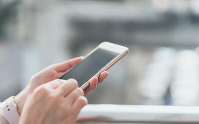 Jaki telefon do 2000 zł wybrać? Ranking 2026 – TOP 10 najlepszych modeli Jaki telefon do 2000 zł wybrać? Ranking 2026 – TOP 10 najlepszych modeli