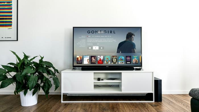 Telewizor do 500 zł — sprawdź najlepsze telewizory dla oszczędnych!
