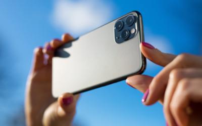 Telefon z dobrym aparatem do 2000 zł – najlepsze smartfony 2026 Telefon z dobrym aparatem do 2000 zł – najlepsze smartfony 2026