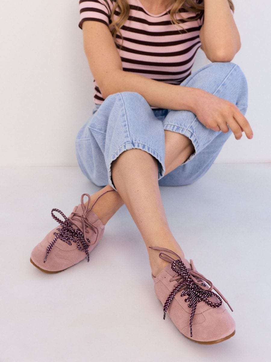 Sneakers din piele cu șireturi - roz-pastel - SINSAY