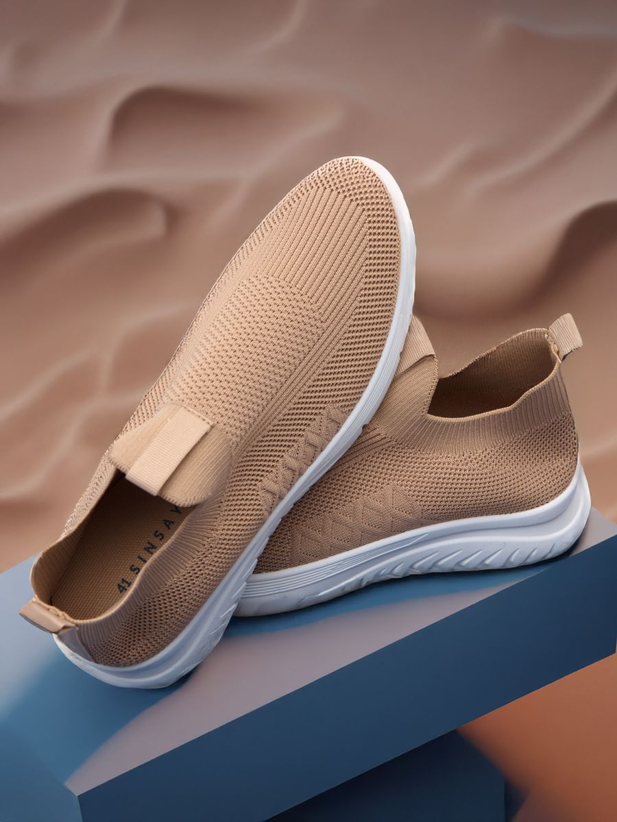 Sneakers slip-on - bej - SINSAY